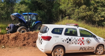 Forças de Segurança de Pardinho recuperam trator furtado na cidade
