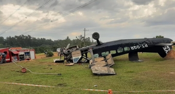 Queda de avião com paraquedistas mata duas pessoas em Boituva