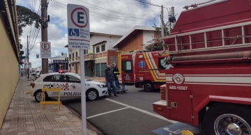Escola Industrial de Botucatu faz simulação de evacuação de prédio durante incêndio
