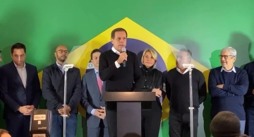 João Doria anuncia desistência da pré-candidatura à Presidência