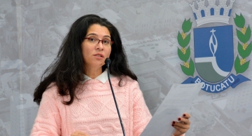Câmara de Botucatu recebe representação contra a Vereadora Rose Ielo