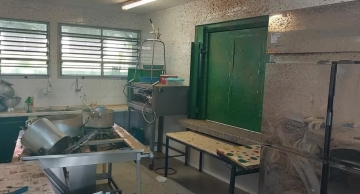Cozinheira fica ferida após explosão de panela de pressão em escola de Bauru