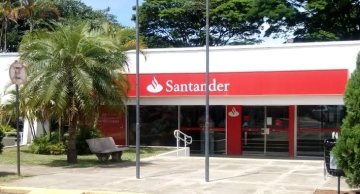 Criminosos arrombam cofre de agência bancária na Unesp em Rubião