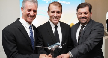 Parceria entre Embraer e Raízen estimula produção de combustível de aviação sustentável (SAF)