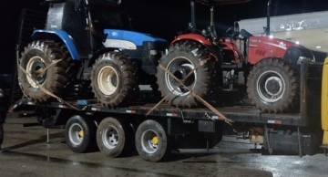 Polícia Militar recupera tratores furtados em Pardinho