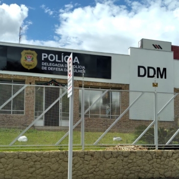 Operação Carnaval Seguro prende sete homens na região de Botucatu por crimes graves contra mulheres