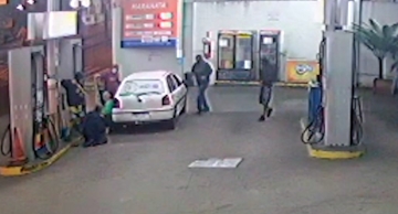 Assaltantes agridem frentistas e roubam posto de combustíveis em Botucatu