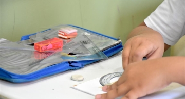 Mensalidade escolar deve subir dobro da inflação de 2024, diz pesquisa