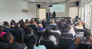 Vigilância Sanitária de Botucatu realiza capacitação para cuidado ao idoso de Instituições de Longa Permanência