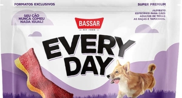 Fábrica de petiscos em Guarulhos é interditada após morte de cachorros