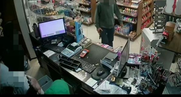 Posto de combustível é assaltado na Castelinho em Botucatu durante a madrugada; um foi preso pela Polícia