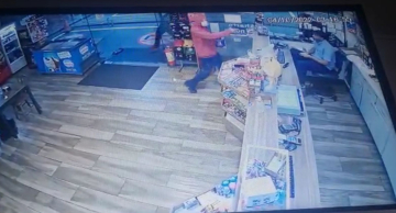 Homens assaltam posto de combustível na Vital Brasil em Botucatu