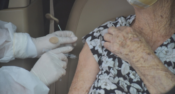 Botucatu libera 3ª dose de reforço da vacina contra Covid-19 para idosos acima de 80