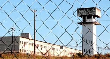 ‘Saidinha’ de fim de ano beneficia quase 5 mil presos da região