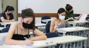 Vestibular Fuvest 2023: 1ª fase é realizada neste domingo com protocolos contra Covid-19