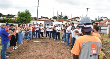 Após impasses, recomeçam as obras de escola no Distrito de Vitoriana
