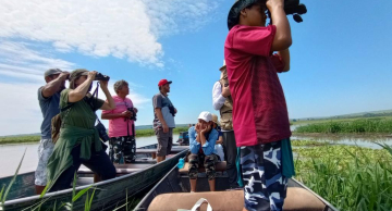 Pescadores do Porto Said são capacitados como guias de observação de aves em Botucatu