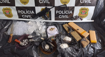 DISE de Botucatu flagra ‘quartel do tráfico’ com muita droga e armas no Santa Maria
