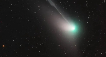 Cometa verde passará pela terra e poderá ser visto no Brasil a partir desta quarta-feira, dia 01