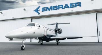 Phenom 300 da Embraer se torna o jato leve mais vendido do mundo pelo 11º ano consecutivo