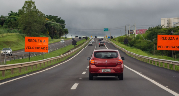 Estradas de Botucatu e região devem ter movimento intenso na volta do feriado Estradas de Botucatu e região devem ter movimento intenso na volta do feriado
