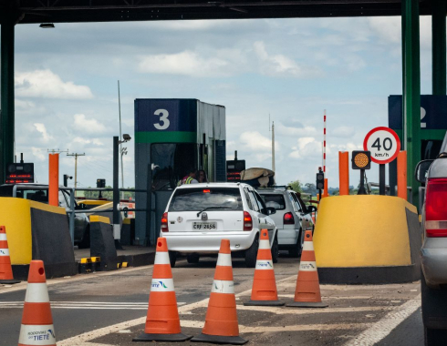 Feriado deve gerar grande movimento nas rodovias que cortam Botucatu; veja horários de pico