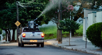 Vigilância divulga agenda de nebulização contra a dengue para esta semana em Botucatu
