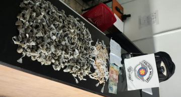 Polícia Militar flagra adolescente com grande quantidade de droga na Vila Jardim