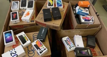 Correios vão leiloar 50 mil itens no início de maio, dentre celulares, drones e equipamentos musicais