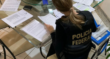 Após pedido da Justiça Federal de Botucatu, PF cumpre dois mandados de prisão preventiva