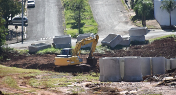 Começam as obras da extensão da Avenida Zenon Lotufo