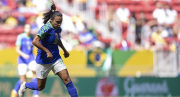 Brasil inicia busca por título inédito da Copa diante do Panamá