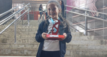 Aluna de Botucatu vence importante competição de dança no sul do país