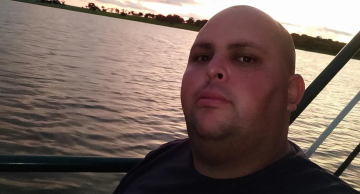 Fotógrafo morre após caminhonete capotar na Rondon em Botucatu