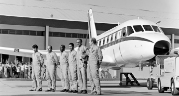 Embraer completa 50 anos na aviação comercial