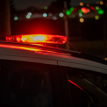 Trio invade casa no Centro de Botucatu e um homem é preso logo após o roubo