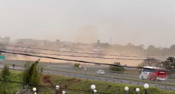 ‘Tempestade de poeira’ assusta moradores em Botucatu