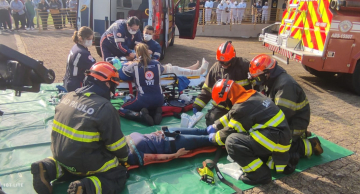 Bombeiros e órgãos de defesa realizam simulado de grave acidente automobilístico em Botucatu