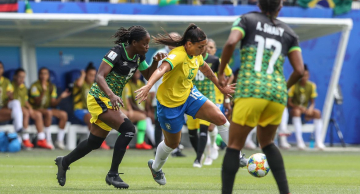 Brasil enfrenta Jamaica precisando de vitória para chegar às oitavas