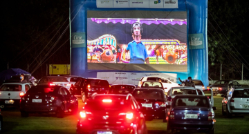 Cine Autorama pela primeira vez em Botucatu oferece sessões gratuitas de cinema drive-in 