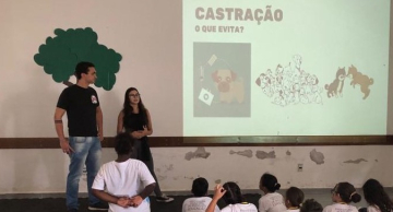 Projeto de Extensão ensina crianças sobre posse responsável de animais em Botucatu
