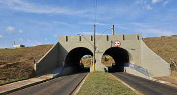 Obras de recapeamento no túnel do Sesi em Botucatu são canceladas