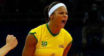 Walewska, campeã olímpica de vôlei, morre aos 43 anos