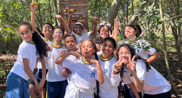 Projeto Passarinhando e EMEFI Hernâni Donato inauguram Trilha Ecológica na Floresta Estadual de Botucatu