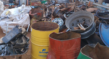 Polícia Civil fiscaliza depósitos de materiais recicláveis em Itatinga