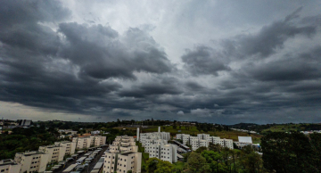 Deve chover em Botucatu nesta terça-feira (31), indica previsão