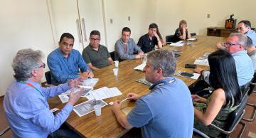 Demandas prioritárias do Hospital das Clínicas em Botucatu são discutidas em reuniões com lideranças e empresários