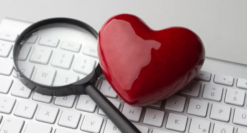 4 em cada 10 mulheres são vítimas do golpe do namoro virtual no Brasil, aponta pesquisa