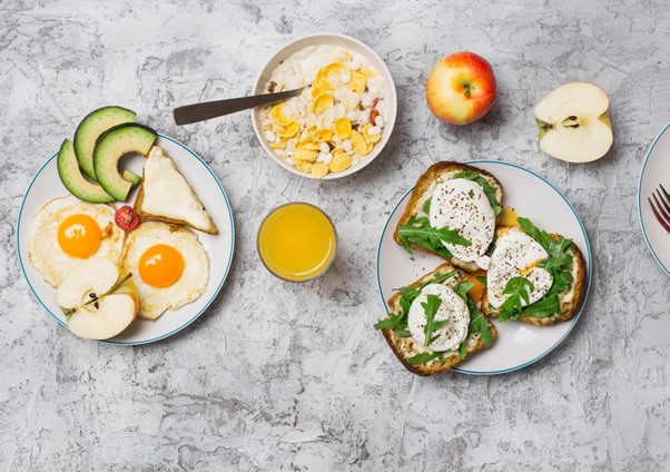 Café da manhã nutritivo para idosos