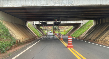 Rodovias do Tietê inicia obras no viaduto de Toledo na Rondon em Botucatu